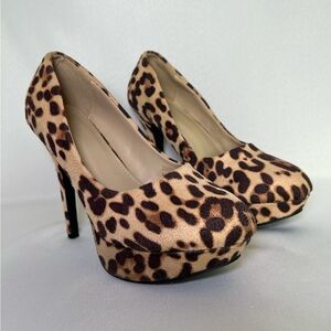 NEW OLLIO LEOPARD PLATFORM PUMPS